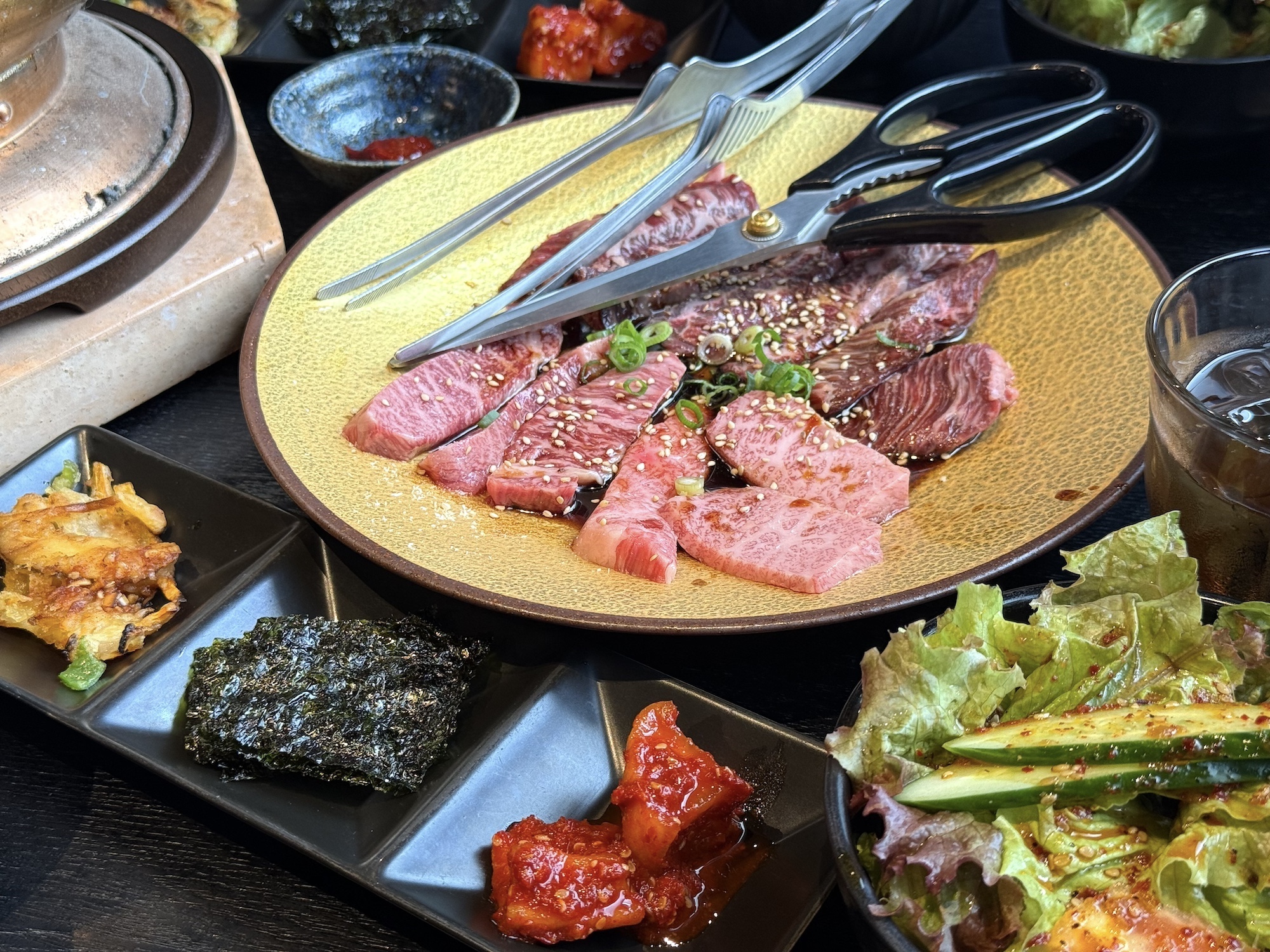炭火焼肉 ASHIDA YA〜お車（タクシー）で約8分